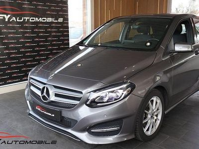Gebraucht Mercedes B180 Style 122 PS (89 kW) 2018 Mountaingrau  met. Van / Kleinbus
