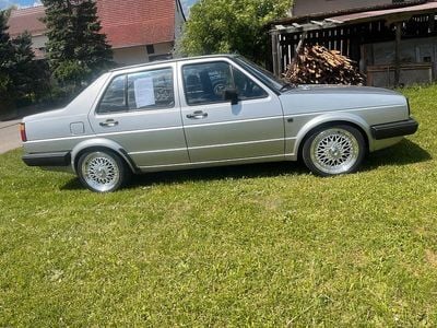 Usata VW Jetta 72 CV (52 kW) 1986 Argento Berlina