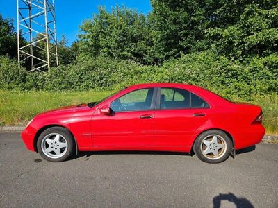Mercedes C180