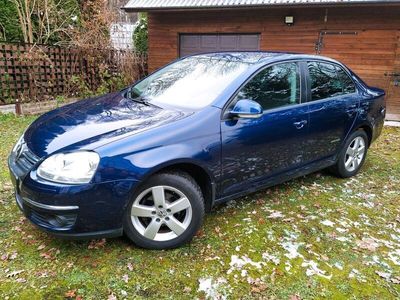 gebraucht VW Jetta 1.9 TDI 105ps Clima