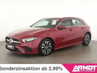 Gebraucht Mercedes A200 AMG 163 PS (119 kW) 2021 Designo patagonienrot Limousine