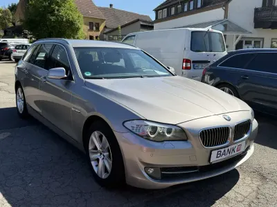 Gebraucht BMW 520 185 PS (136 kW) 2010 Kaschmirsilber metallic Kombi