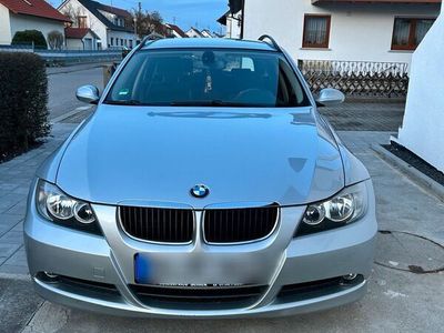 gebraucht BMW 320 i 170TKM AUTOMATİSCH TOURING UNFALLFREI