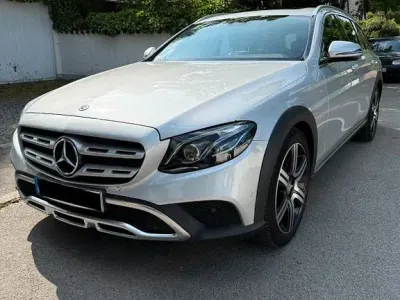Gebraucht Mercedes E220 All-Terrain 194 PS (142 kW) 2017 Silber Kombi
