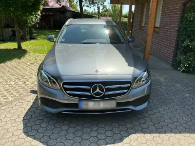 Gebraucht Mercedes E200 160 PS (117 kW) 2019 Grau Kombi