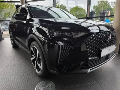 Neu DS Automobiles DS7 Crossback 131 PS (96 kW) 2026 Schwarz SUV