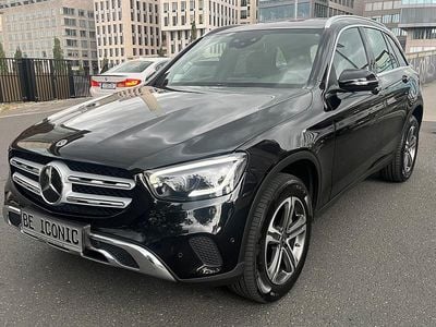 Mercedes GLC300