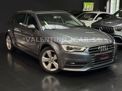 Gebraucht Audi A3 Sportback Ambiente 150 PS (110 kW) 2015 Grau Kleinwagen