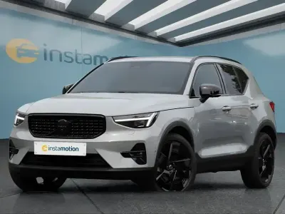 Gebraucht Volvo XC40 Plus 163 PS (119 kW) 2025 Grau SUV