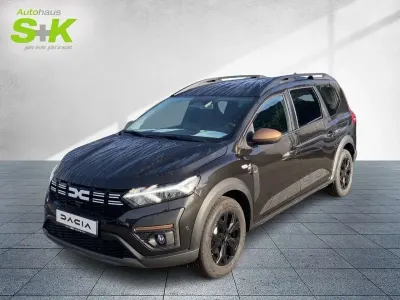 Neu Dacia Jogger Extreme 141 PS (103 kW) 2025 Perlmuttschwarz metallic Van / Kleinbus