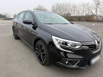 Gebraucht Renault Mégane GrandTour 101 PS (74 kW) 2016 Schwarz Kombi