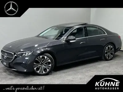 Gebraucht Mercedes E220 Avantgarde 197 PS (144 kW) 2025 Grau Limousine