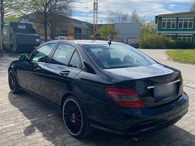 Mercedes C200