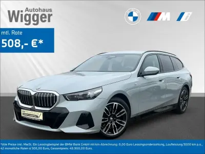 Gebraucht BMW 520 M Sport 197 PS (144 kW) 2025 Grau Kombi
