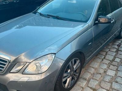 Mercedes E220