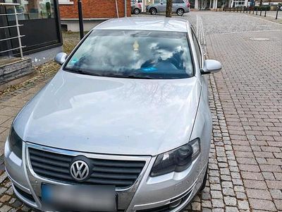 Gebraucht VW Passat 125 PS (91 kW) 2006 Grau Limousine