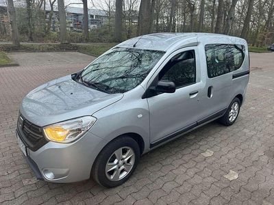 Gebraucht Dacia Dokker Comfort 95 PS (69 kW) 2020 Highland grey Van / Kleinbus