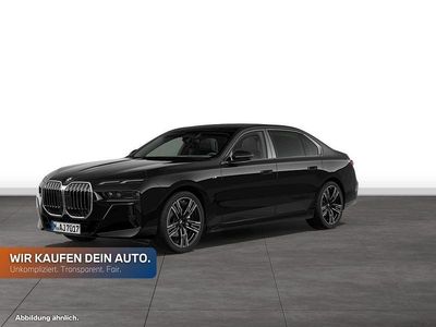 Second-hand BMW 740 Comfort Edition 299 CP (219 kW) 2025 Negru Berlinǎ