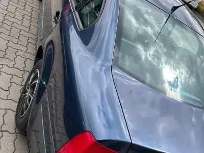 Gebraucht VW Passat Comfortline 125 PS (91 kW) 1998 Blau Limousine