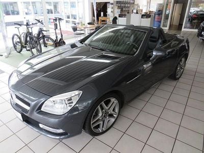 Grau Gebraucht 2014 Mercedes SLK200 Cabrio | 18.900 € (Guter Preis)