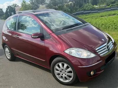 Gebraucht Mercedes A180 Elegance 109 PS (80 kW) 2006 Rot Limousine