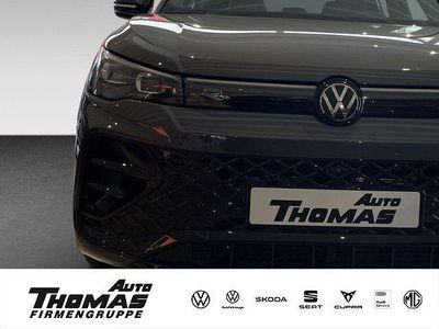Neu VW Tiguan R-line 150 PS (110 kW) 2026 Grau SUV