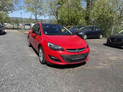 Usata Opel Astra Style 116 CV (85 kW) 2015 Rosso Utilitaria
