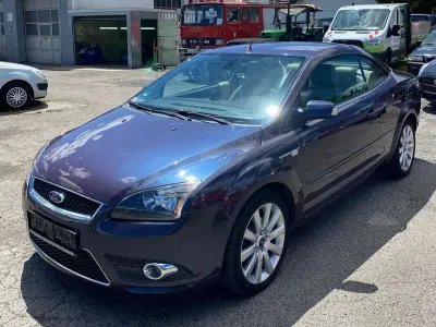 Gebraucht Ford Focus Cabriolet Trend 101 PS (74 kW) 2008 Violett Cabrio