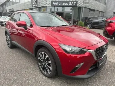 Gebraucht Mazda CX-3 Signature 121 PS (88 kW) 2019 Rot SUV