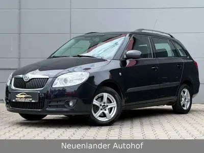 Gebraucht Skoda Fabia Ambiente 69 PS (50 kW) 2010 Schwarz Kombi