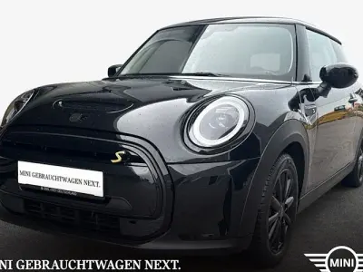 Gebraucht Mini Cooper SE Classic 135 kW (184 PS) 2022 Midnight black ii Kleinwagen