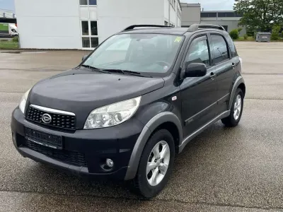 Gebraucht Daihatsu Terios 105 PS (77 kW) 2011 Schwarz SUV