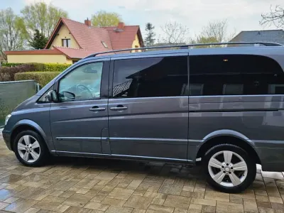 Gebraucht Mercedes Viano Edition 163 PS (119 kW) 2014 Silber Van / Kleinbus