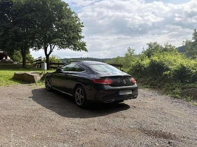 Gebraucht Mercedes C220 AMG line 170 PS (125 kW) 2018 Schwarz Coupé