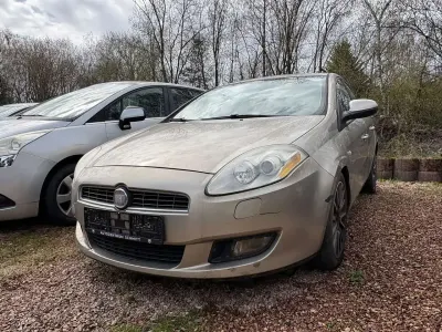 Gebraucht Fiat Bravo Dynamic 120 PS (88 kW) 2009 Gold Kleinwagen