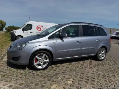 Brugt Opel Zafira 120 HK (88 kW) 2010 MPV