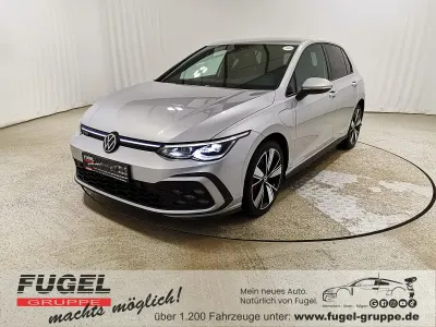 Gebraucht VW Golf VII GTE 204 PS (150 kW) 2021 Reflexsilber metallic Kleinwagen