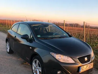 Gebraucht Seat Ibiza SC Style 69 PS (50 kW) 2012 Schwarz Kleinwagen