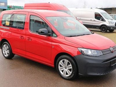 Gebraucht VW Caddy 122 PS (89 kW) 2022 Rot Van / Kleinbus