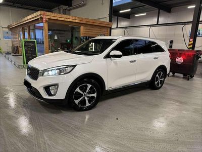 Weiß Gebraucht 2015 Kia Sorento Spirit SUV | 16.900 € (Fairer Preis)