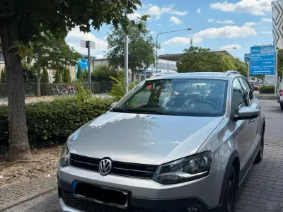 Gebraucht VW Polo Cross 105 PS (77 kW) 2012 Beige Kleinwagen