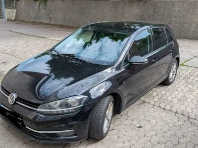 Gebraucht VW Golf VII Comfortline 150 PS (110 kW) 2017 Schwarz Limousine