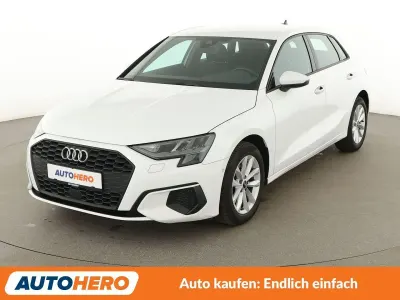 Używany Audi A3 Comfort 150 KM (110 kW) 2022 Biały Sedan/Limuzyna