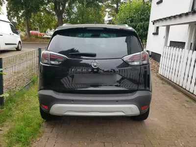 Gebraucht Opel Crossland Ultimate 110 PS (80 kW) 2024 Schwarz SUV
