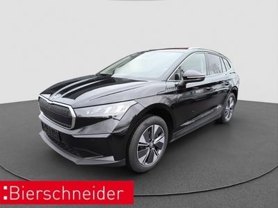 Schwarz Gebraucht 2022 Skoda Enyaq iV Loft SUV | 47.290 €