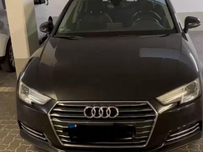 Używany Audi A4 190 KM (139 kW) 2017 Czarny Kombi