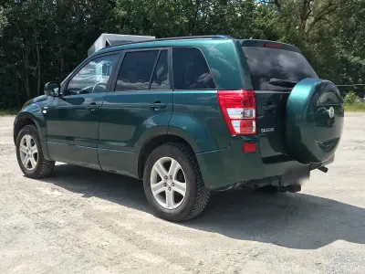 Gebraucht Suzuki Grand Vitara 115 PS (84 kW) 2009 Grün SUV