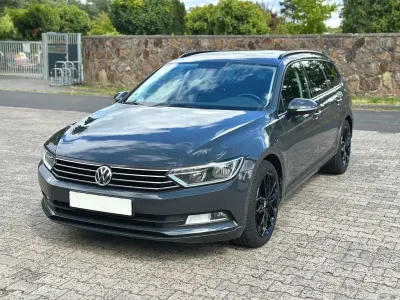 Gebraucht VW Passat 125 PS (91 kW) 2017 Grau Kombi