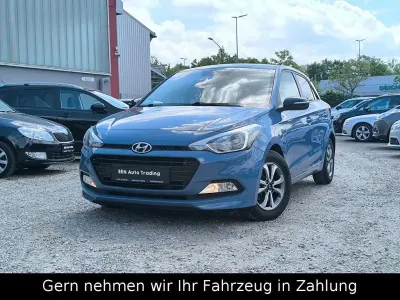 Gebraucht Hyundai i20 Passion 101 PS (74 kW) 2018 Morning glory Limousine