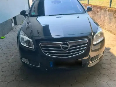 Gebraucht Opel Insignia OPC 160 PS (117 kW) 2010 Schwarz Limousine